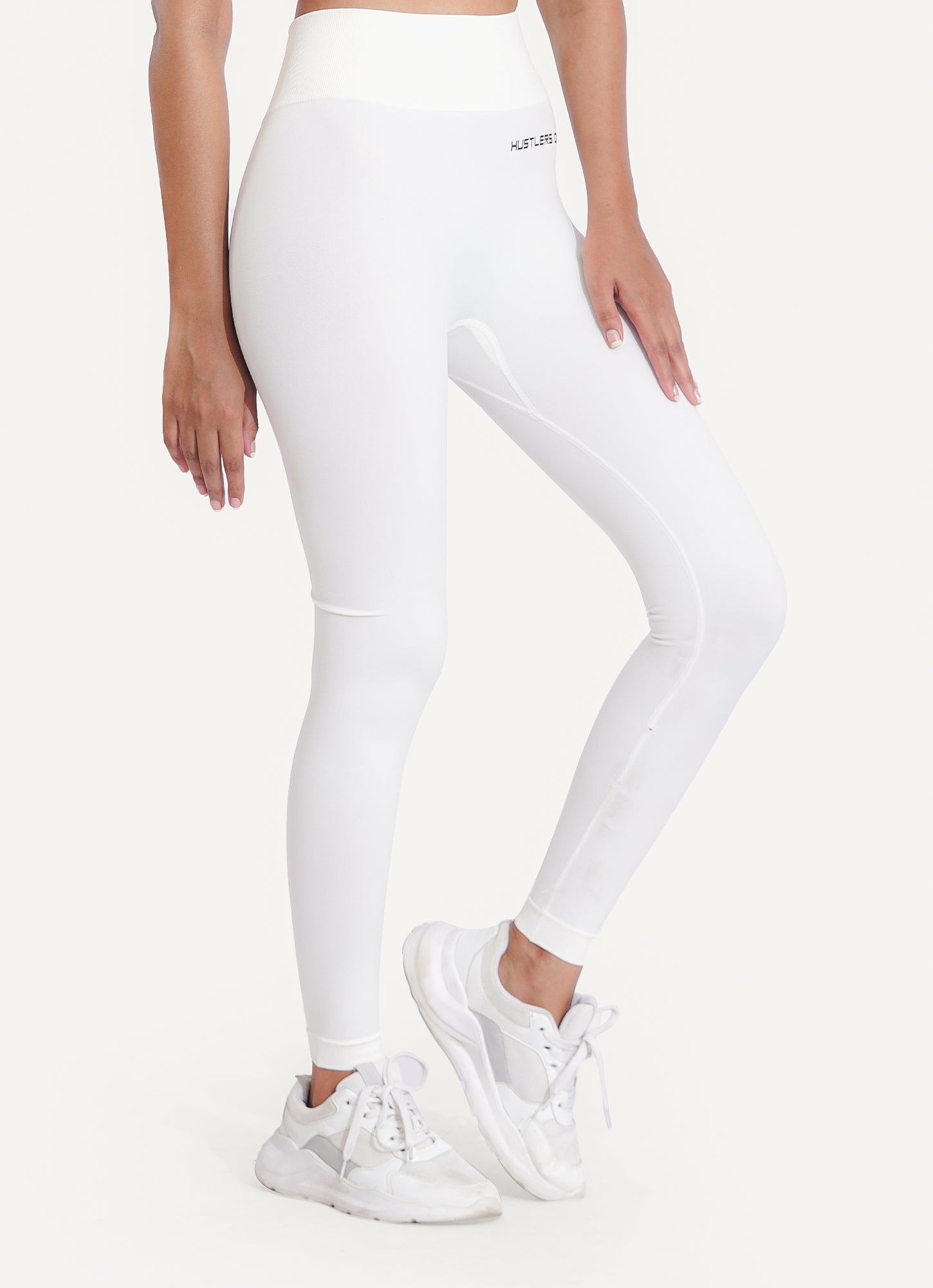 Activate Seamless Leggings White For Gym | HustlersOnlyUK