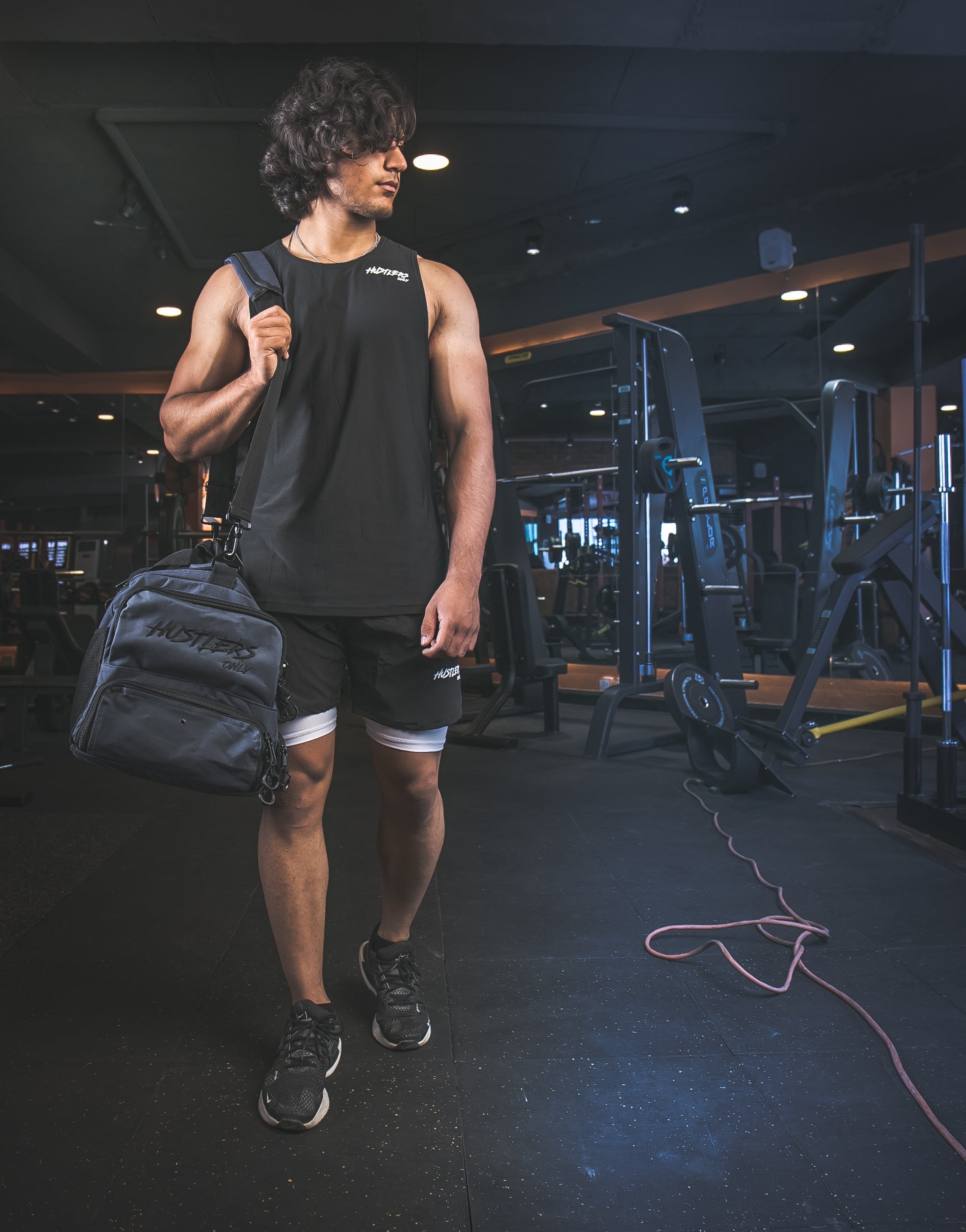 Men hanging Gym Duffel Bag | HustlersOnlyUK