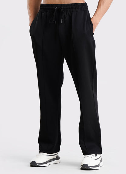 Relaxed Pleated Trouser - Black