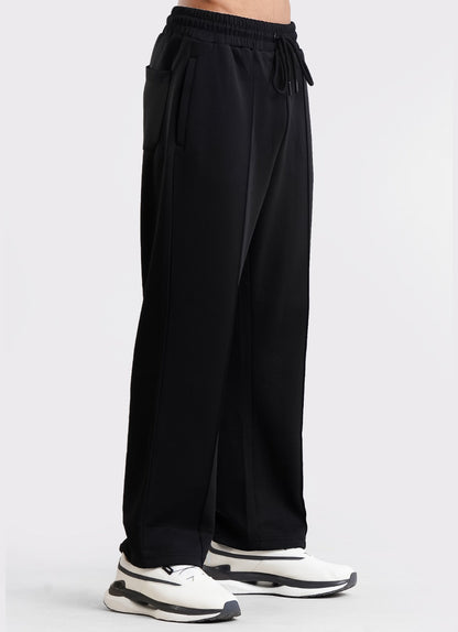 Relaxed Pleated Trouser - Black